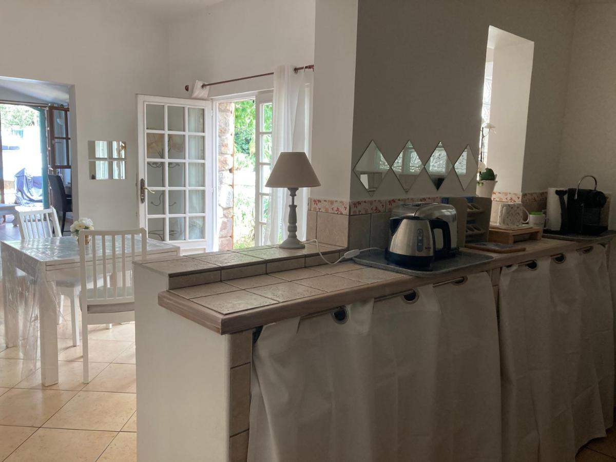 Gîte Encore Un Soir Hyères Extérieur photo